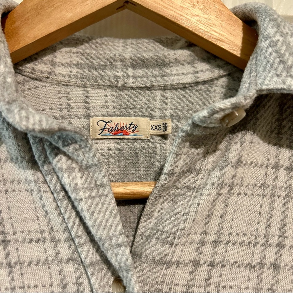 Faherty Women’s Legend Sweater Shirt - Size XXS - Picture 6 of 9